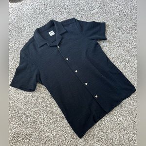 ZARA Navy Blue Short Sleeve Button Down. Men’s Medium.
